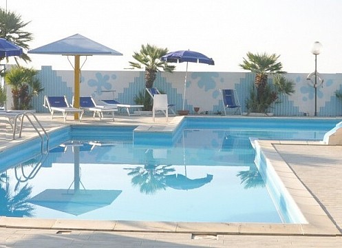 Hotel Villaggio Costa Blu (3)
