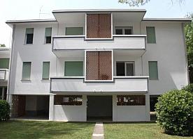 Ombrina Tuia