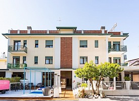 Regina Hotel