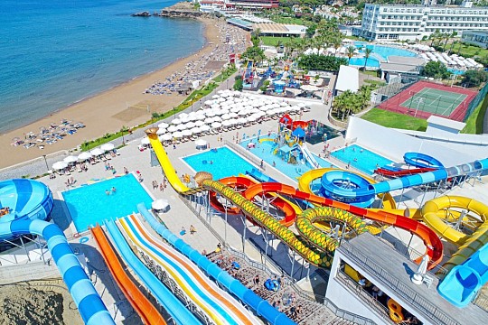Acapulco Resort Convention & SPA