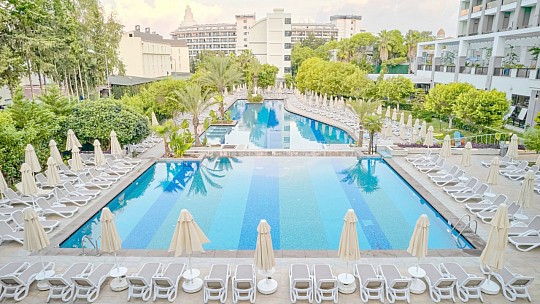Seaden Valentine Resort (3)