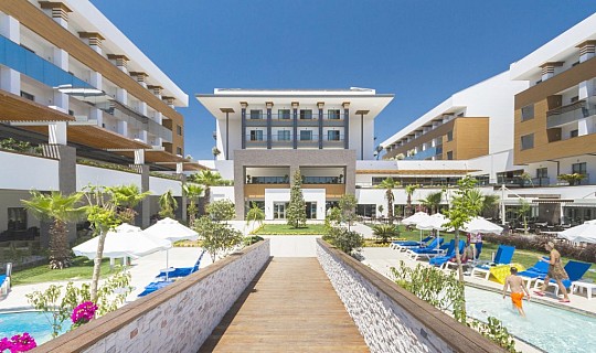 Terrace Elite Resort (2)