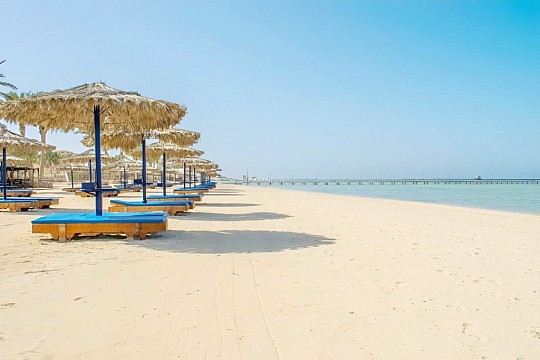 Protels Crystal Beach Resort (2)