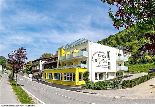 Hotel Zur Post v Ossiach am See