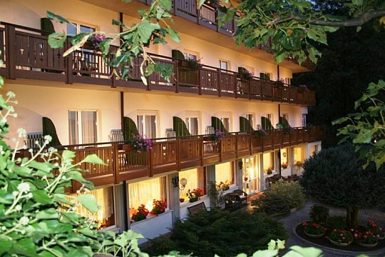 hotel Miralago