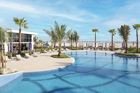 Centara Mirage Beach Resort Dubai (2)