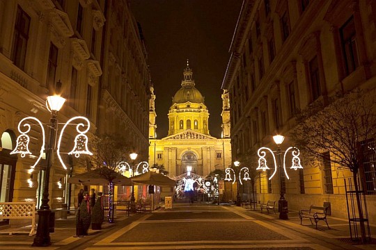 Prodloužený víkend v Budapešti s návštěvou vánočních trhů - vlakem