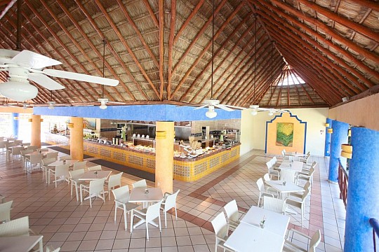 Hotel Bahia Principe Luxury Akumal (4)