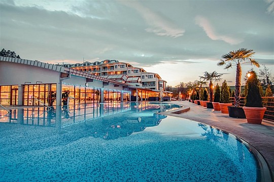 Hotel & Spa Resort Kaskády: Pobytový balíček s polopenzí 4 noci