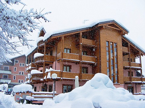 Hotel Arisch