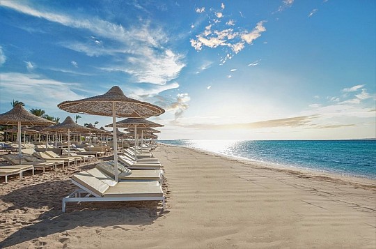 Pyramisa Beach Resort Sahl Hasheesh (3)