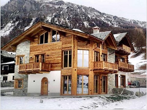 Mountain Chalet Remi