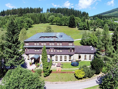 ALPSKÝ HOTEL - Špindlerův Mlýn - SENIOR PROGRAM od 50 let nebo ZTP (5) (2)